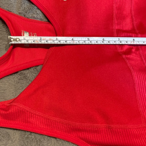 Nike sports bra top size XL red $25 - Picture 12 of 14